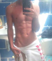 shirtless boys 5bfc4b00d95cf.jpg