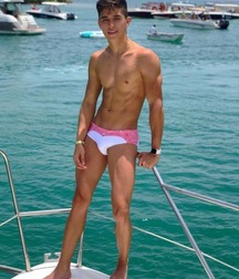 shirtless boys 5bfd8f219a36d.jpg