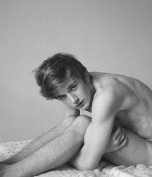 boys nude 5c056cd73b1d3.jpg