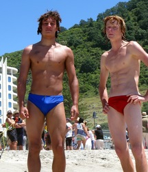 shirtless boys 5c0809a4b4eb0.jpg