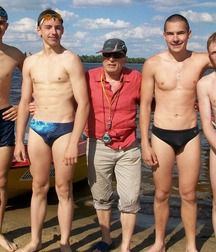 shirtless boys 5c0b8a860cfa5.jpg