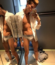 Boys 5c0bad44e7619.jpg