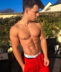 shirtless boys 5c0c42c054fac.jpg