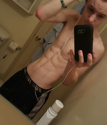 shirtless boys 5c111d597b377.jpg