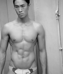 shirtless boys 5c1120acce223.jpg