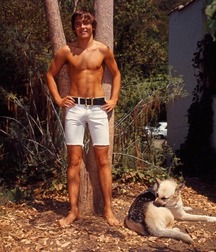 shirtless boys 5c14ca5ea81f8.jpg
