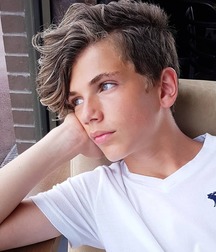 Boys 5c17eb2ccdff6.jpg