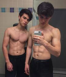 shirtless boys 5c1937d0e74b0.jpg