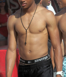 shirtless boys 5c1d12fe5cec9.jpg