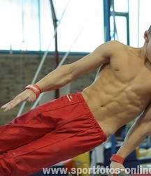 shirtless boys 5c1ff6c97a9ad.jpg