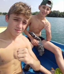 shirtless boys 5c22a6ee01f9a.jpg