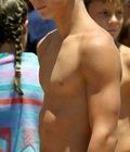 shirtless boys 5c288a8ff022f.jpg