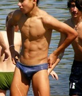 shirtless boys 5c288a984a95e.jpg