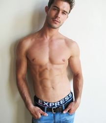 shirtless boys 5c2a85b690e91.jpg