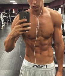 shirtless boys 5c2a867f7e271.jpg