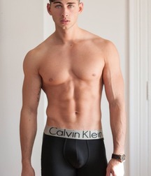 shirtless boys 5c2a86b9eabb6.jpg