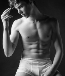 shirtless boys 5c2a86f12448a.jpg