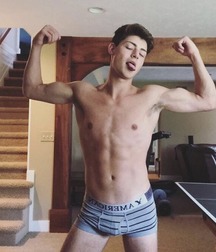 shirtless boys 5c2a86fda15c6.jpg