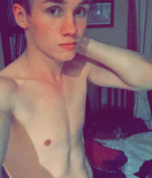 shirtless boys 5c2d22171c2f8.jpg