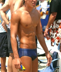shirtless boys 5c305b1d70404.jpg