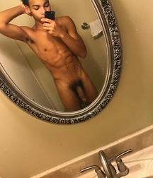 boys nude 5c318e8fcb34c.jpg