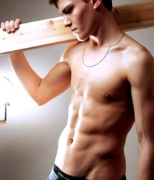 shirtless boys 5c31d1d759376.jpg