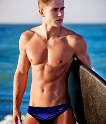 shirtless boys 5c39f72f1d7ff.jpg