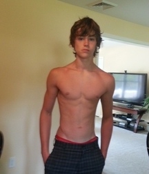 shirtless boys 5c3b10c0c8d76.jpg