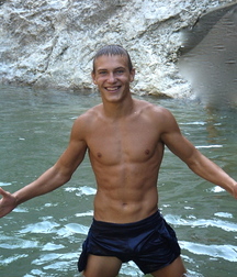 shirtless boys 5c3b10e8af5db.jpg