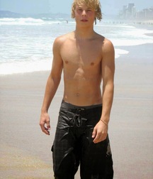 short series 5c3b153253a7a.jpg