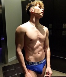 shirtless boys 5c3cd98e92ed0.jpg