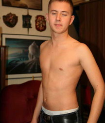 Aaron 5c42069ca908e.jpg