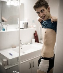 shirtless boys 5c42f2add336f.jpg