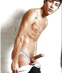Boys with a boner 5c438e37e8b4b.jpg