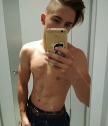 shirtless boys 5c4396f22a265.jpeg