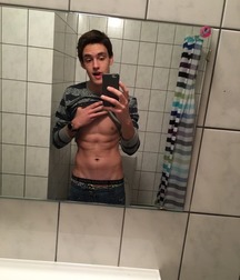Boys 5c45d4d334b57.jpg