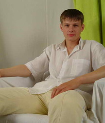 Andrew 5c45f33625eaf.jpg