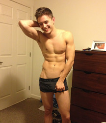 shirtless boys 5c4612be2b2dc.jpg