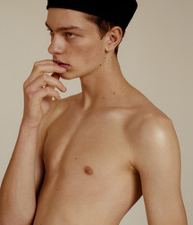 shirtless boys 5c4614bc39714.jpg