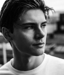 Boys 5c488f15179f9.jpg