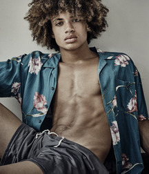 Boys 5c48902d19f0f.jpg