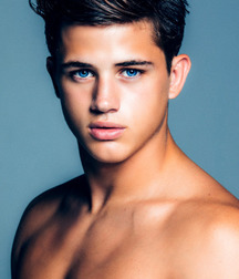Boys 5c4d656d58413.jpg