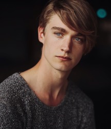 Boys 5c4d66c65ffc9.jpg