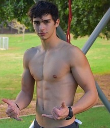 shirtless boys 5c4d6f66a7930.jpg