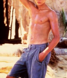 shirtless boys 5c4f50a889610.jpg