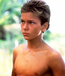shirtless boys 5c4f50c854e66.jpg
