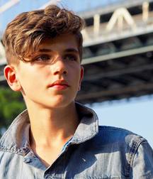 Boys 5c4f570a2fc06.jpg