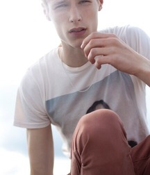 Boys 5c4f57964ea8e.jpg