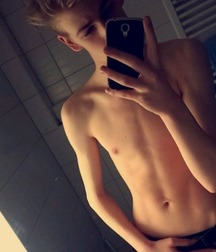 shirtless boys 5c52cb0e7ff9c.jpg