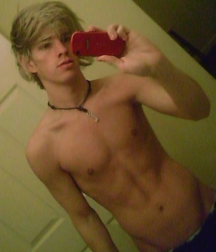 shirtless boys 5c52cc97159de.png
